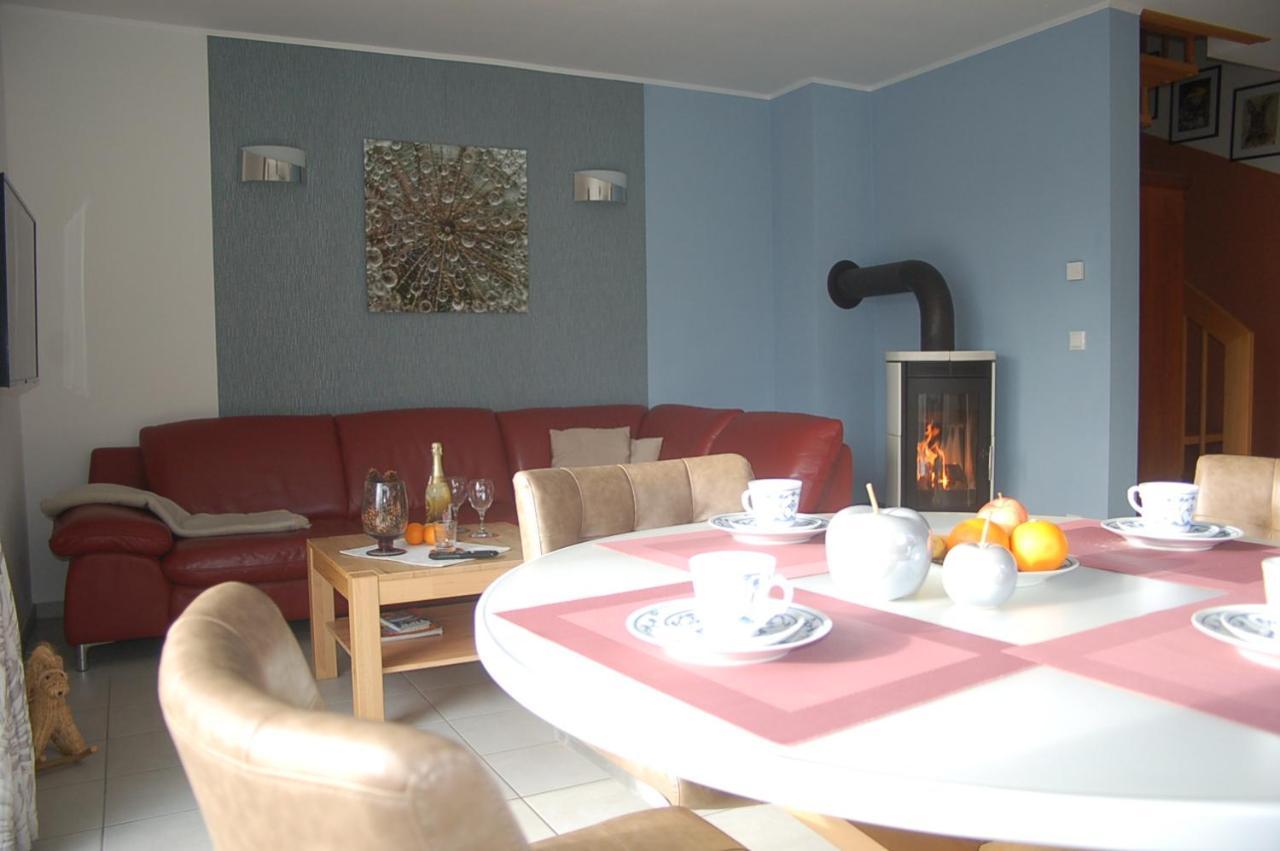 Behagliches Ferienhaus Zaunkoenig -Mit Kamin Und Sauna Tanne Extérieur photo